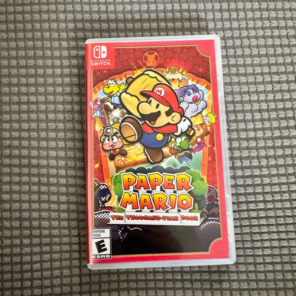 Nintendo Paper Mario: The Thousand-Year Door - Red Cover